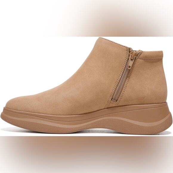 Naturalizer NEW Genn-Swerve Women's Zipper Round Toe Booties Tan Size 5 - Picture 1 of 10